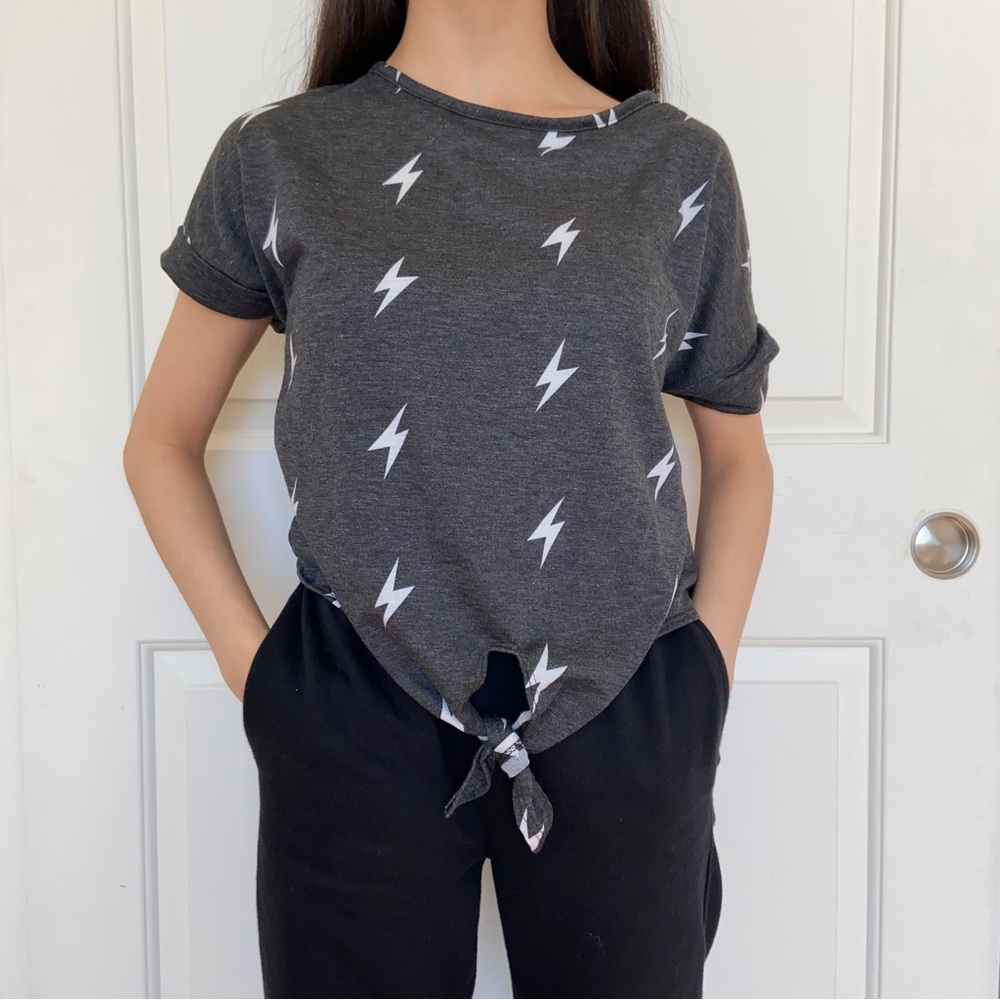 Brit & Bri - Tie Knot Black Top With White Stars